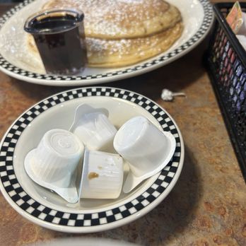 Black Bear Diner Waco - Sticky half and half bowl - Diners Near Me - Waco, Texas