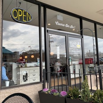 Eggs Up Grill - Breakfast & Brunch Near Me - Norfolk, Virginia
