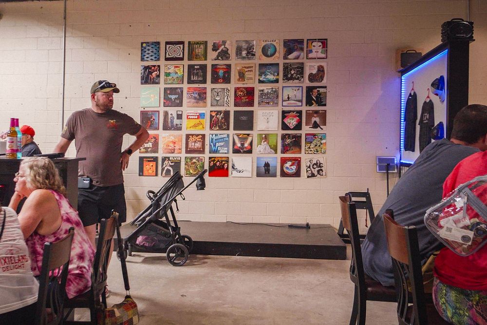 Yorkville Marketplace Logo