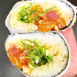 Sushi burritos
