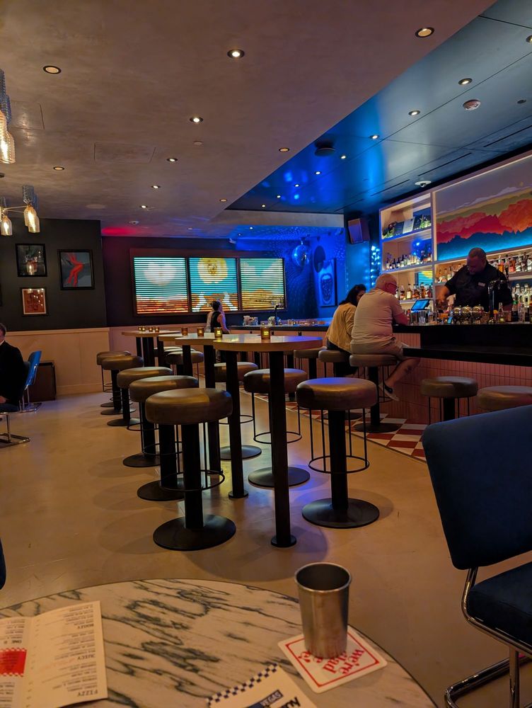 Close Company - Photo 2