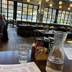 Jacob’s Pickles South Norwalk - Great service