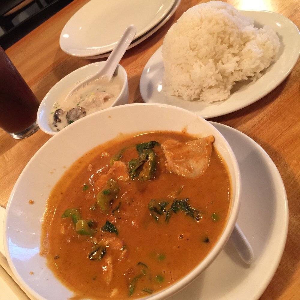 Mint Thai Kitchen - Peanut butter curry and Coconut chicken soup - Thai Near Me - Houston, Texas Mint Thai Kitchen - Peanut butter curry and Coconut chicken soup - Thai Near Me - Houston, Texas