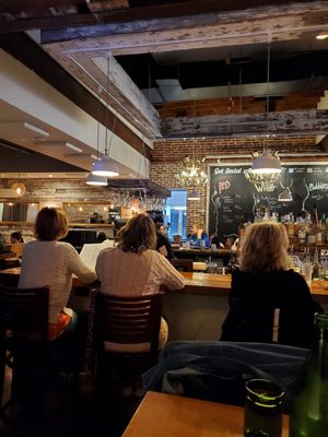 Louie's Wine Dive & Clayton Kitchen by null