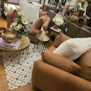 Adjectives Market - Furniture Stores Near Me - Winter Park, Florida Adjectives Market - Furniture Stores Near Me - Winter Park, Florida