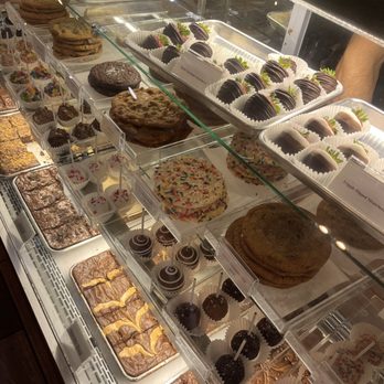Baxter & Frost - Bakeries Near Me - Seattle, Washington