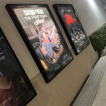 Star Cinema Grill - Dinner Theater Near Me - Friendswood, Texas Star Cinema Grill - Dinner Theater Near Me - Friendswood, Texas
