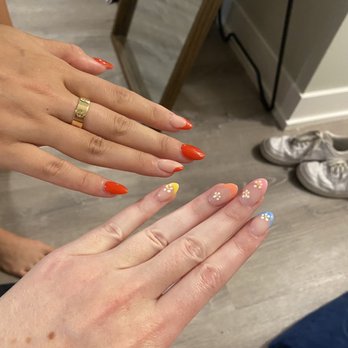 Lumera Nail Salon - Nail Salons Near Me - Chicago, Illinois Lumera Nail Salon - Nail Salons Near Me - Chicago, Illinois