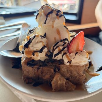 Waterman's Restaurant - Bread pudding desert - Seafood Near Me - Galveston, Texas Waterman's Restaurant - Bread pudding desert - Seafood Near Me - Galveston, Texas