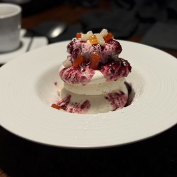 Moonshine 152 - Pavlova - New American Near Me - Boston, Massachusetts