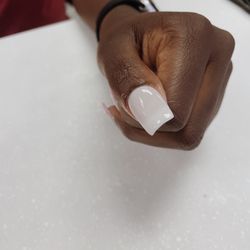 La Bella Nail Salon