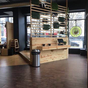 Taichi Bubble Tea Chicago - Interior - Ramen Near Me - Chicago, Illinois