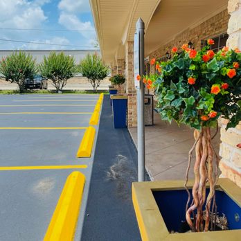 Conroe Comprehensive Dental Center - Cosmetic Dentists Near Me - Conroe, Texas Conroe Comprehensive Dental Center - Cosmetic Dentists Near Me - Conroe, Texas