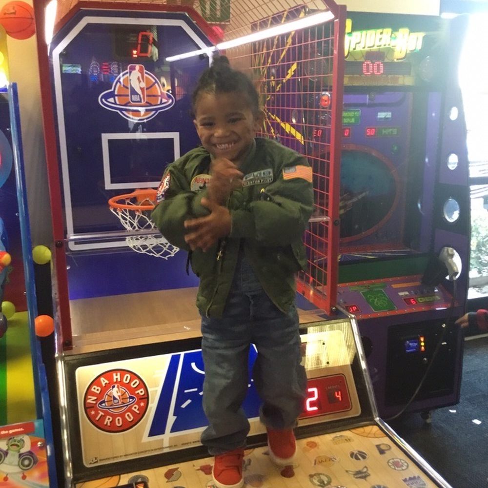 Chuck E. Cheese - When the kid comes out to play - Pizza Near Me - West Hills, California Chuck E. Cheese - When the kid comes out to play - Pizza Near Me - West Hills, California