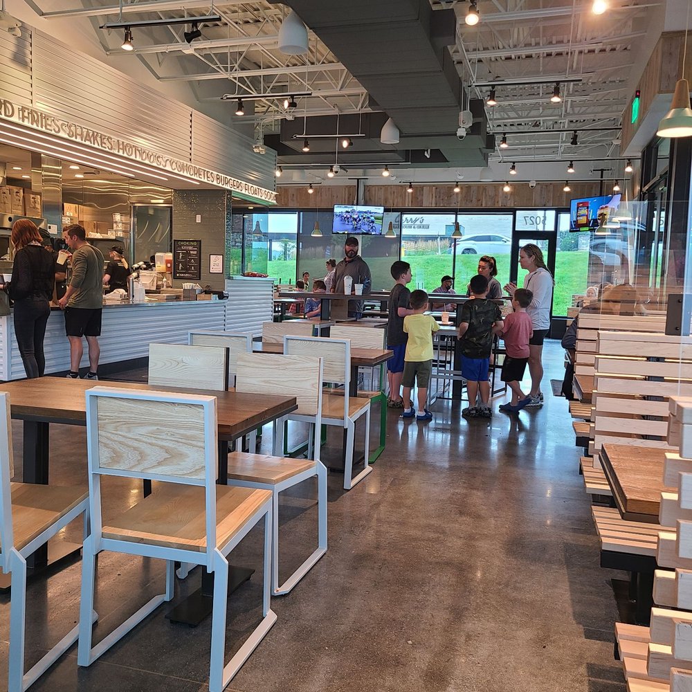 Shake Shack Franklin - Lots of seating indoor and out. - Burgers Near Me - Franklin, Tennessee Shake Shack Franklin - Lots of seating indoor and out. - Burgers Near Me - Franklin, Tennessee