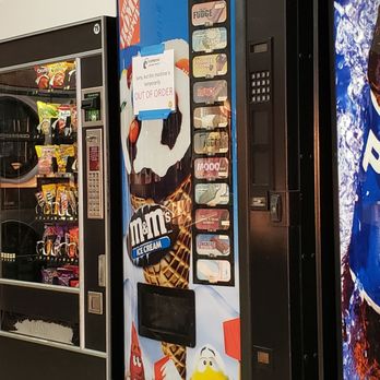 Express Laundry Center - This vending machine has been out of order for many months. Summer is almost here! - Laundromat Near Me - Houston, Texas