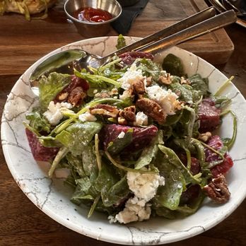GRANVILLE - Beet salad - New American Near Me - Studio City, California GRANVILLE - Beet salad - New American Near Me - Studio City, California