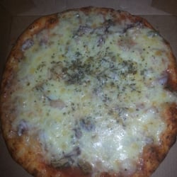 City Grill - Die Pizza sieht nicht nur optisch 1A aus sondern schmeckt noch besser.