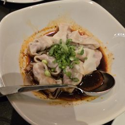 Spicy wonton Spicy wonton