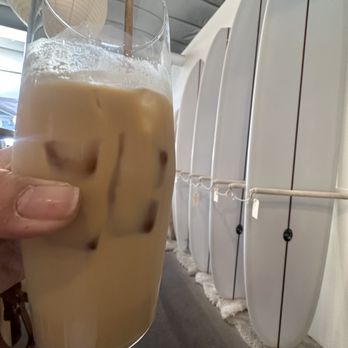 Daydream Surf Shop - Vanilla latte - Coffee & Tea Near Me - Newport Beach, California