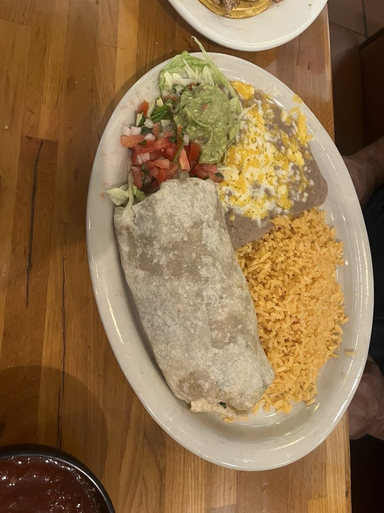 Las Fuentes Mexican Grill