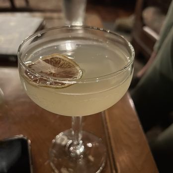 Thompson's  - French 75 - Cocktail Bars Near Me - Fort Worth, Texas