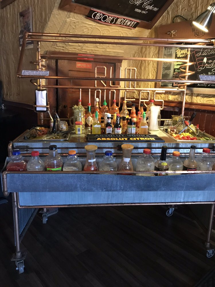 RUMRUNNERS 25 Photos & 29 Reviews 715 S Broadway, Green Bay, WI Yelp