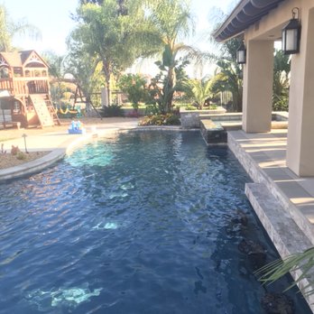 Rancho Cucamonga Pool Service - A clean pool with a happy customer. - Pool Cleaners Near Me Rancho Cucamonga Pool Service - A clean pool with a happy customer. - Pool Cleaners Near Me
