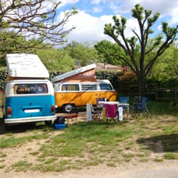 Camping Caravaning la Source - Emplacement, camping la Source au bord du lac de Ste Croix