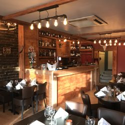 Los Amigos - Interior: Los Amigos