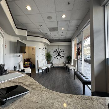 David Lee DDS , MS - Decorated for Halloween - Orthodontists Near Me - Garden Grove, California