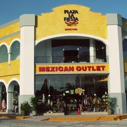 Plaza La Fiesta