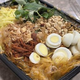 Banh Trang Tron Banh Trang Tron