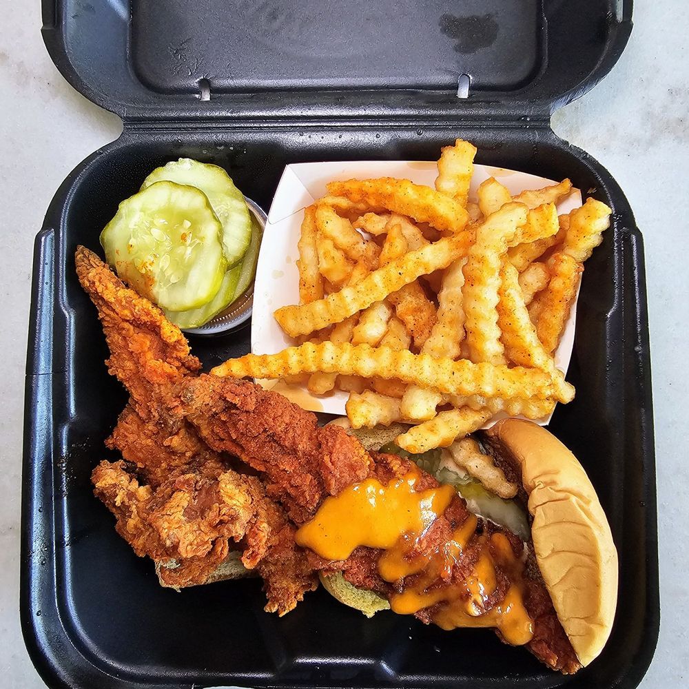 Dave's Hot Chicken - Chicken Shop Near Me - Jacksonville, Florida Dave's Hot Chicken - Chicken Shop Near Me - Jacksonville, Florida