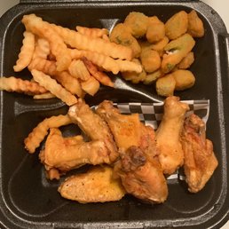 Wing Plate. Barely any lemon pepper on the wings. Fries below average. Okra Average. Wing Plate. Barely any lemon pepper on the wings. Fries below average. Okra Average.