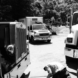 Gomm's Tire - Busy