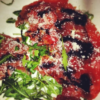 Bacio Pizza Bar Pizzeria - Kalbscarpaccio - Pizza Near Me - Munich, BY
