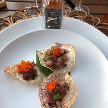 Barefoot Beach Cafe - Poke appetizer - Breakfast & Brunch Near Me - Honolulu, Hawaii