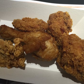 KFC - Fast Food Near Me - Hamburg, HH
