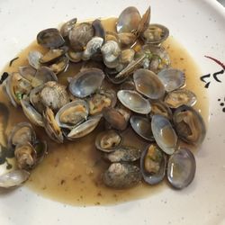 Trojan Teriyaki and Hibachi House - Fresh garlic clam
