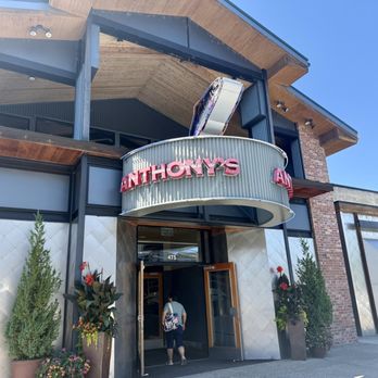 Anthony's At The Old Mill District - Outside entrance - Seafood Near Me - Bend, Oregon