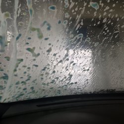 Holiday Station Stores - What once coated the entire truck is merely a ... well.... not much!