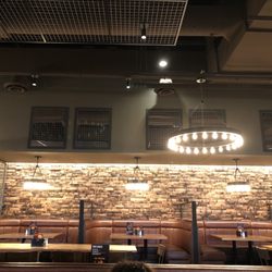 B-Lux Grill & Bar - Nice ambiance