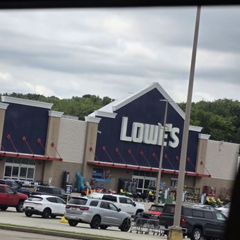 Lowe's Home Improvement - Front - Hardware Stores Near Me - Somerset, Pennsylvania
