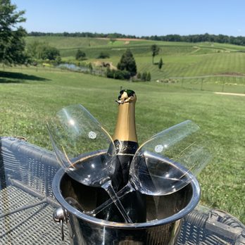 Stone Tower Winery - Wineries Near Me - Leesburg, Virginia Stone Tower Winery - Wineries Near Me - Leesburg, Virginia
