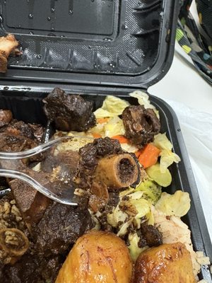 Lee's Caribbean Restaurant by null