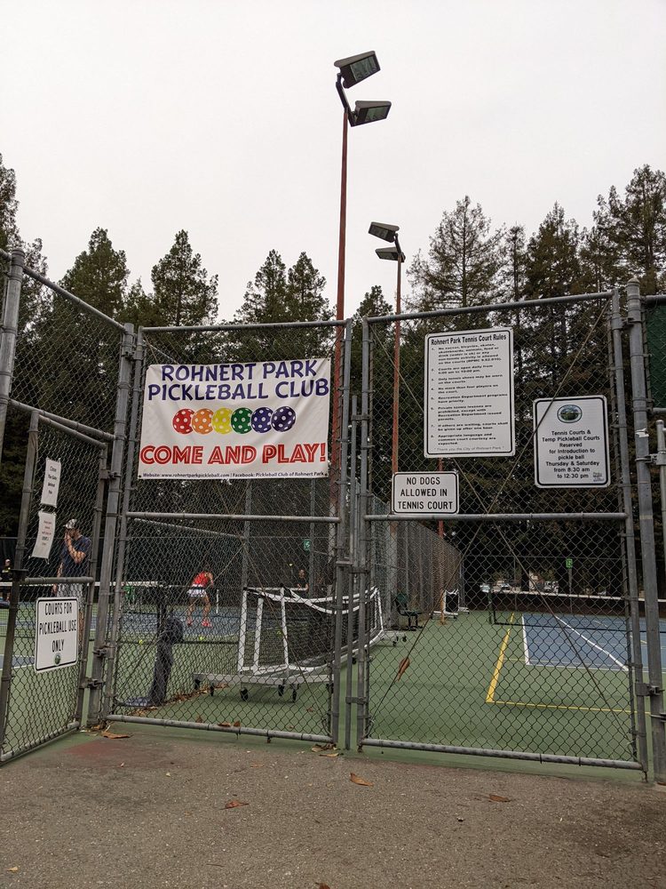 ROHNERT PARK PICKLEBALL CLUB 5301 Snyder Lane, Rohnert Park, CA