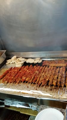 Los Chuzos y Algo Mas 🇨🇴 by null