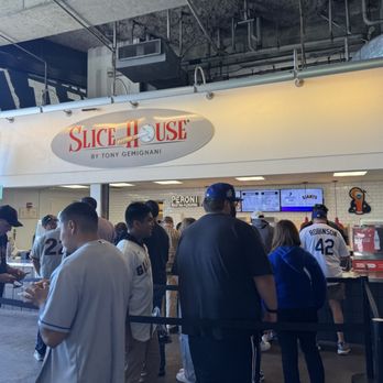 San Francisco Giants - Slice House - Professional Sports Teams Near Me - San Francisco, California San Francisco Giants - Slice House - Professional Sports Teams Near Me - San Francisco, California
