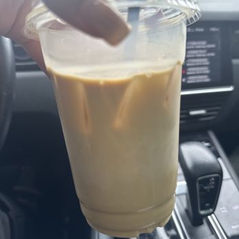 Brewpoint Coffee - Put WAY too much cream - Coffee & Tea Near Me - Elmhurst, Illinois